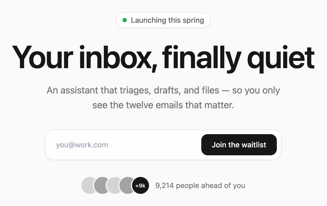 Podgląd: Waitlist hero with social proof
